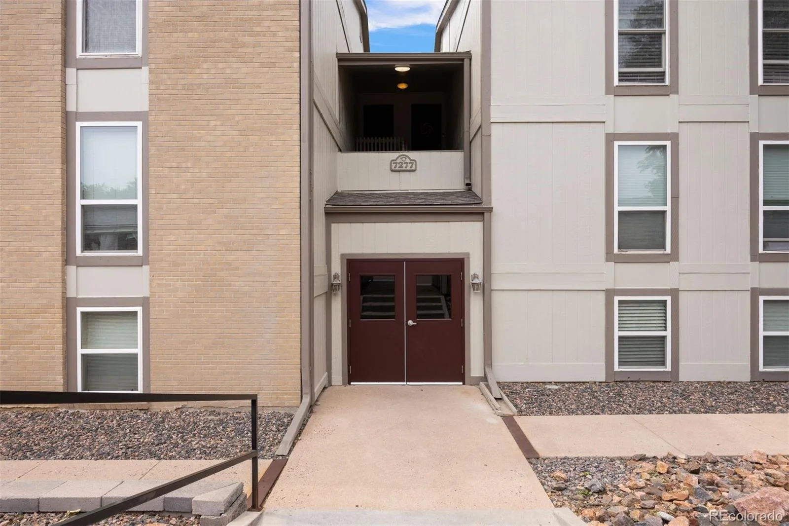 7277 S Xenia Circle #F Centennial CO 80112 | MLS #REC7558158 07092026223019 1600 26
