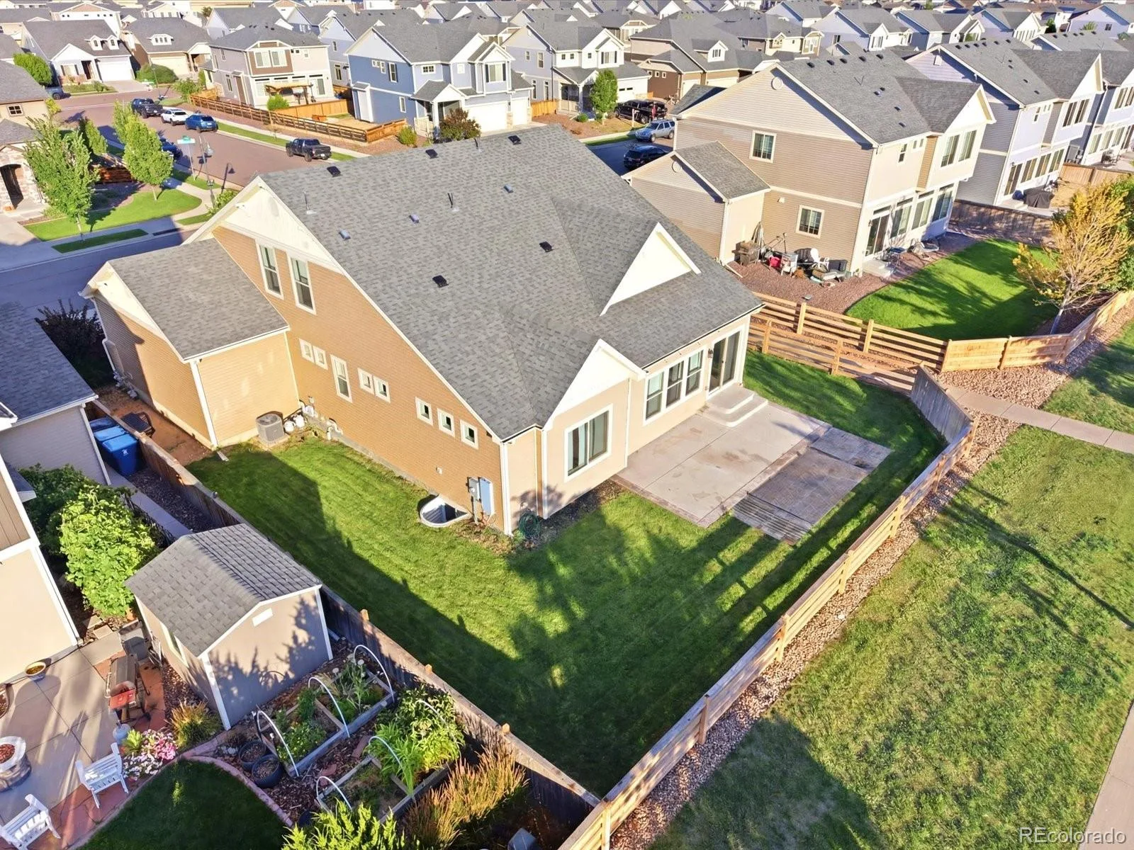 10207 Walden Court Commerce City CO 80022 | MLS #REC7559411 07152026082851 1600 19
