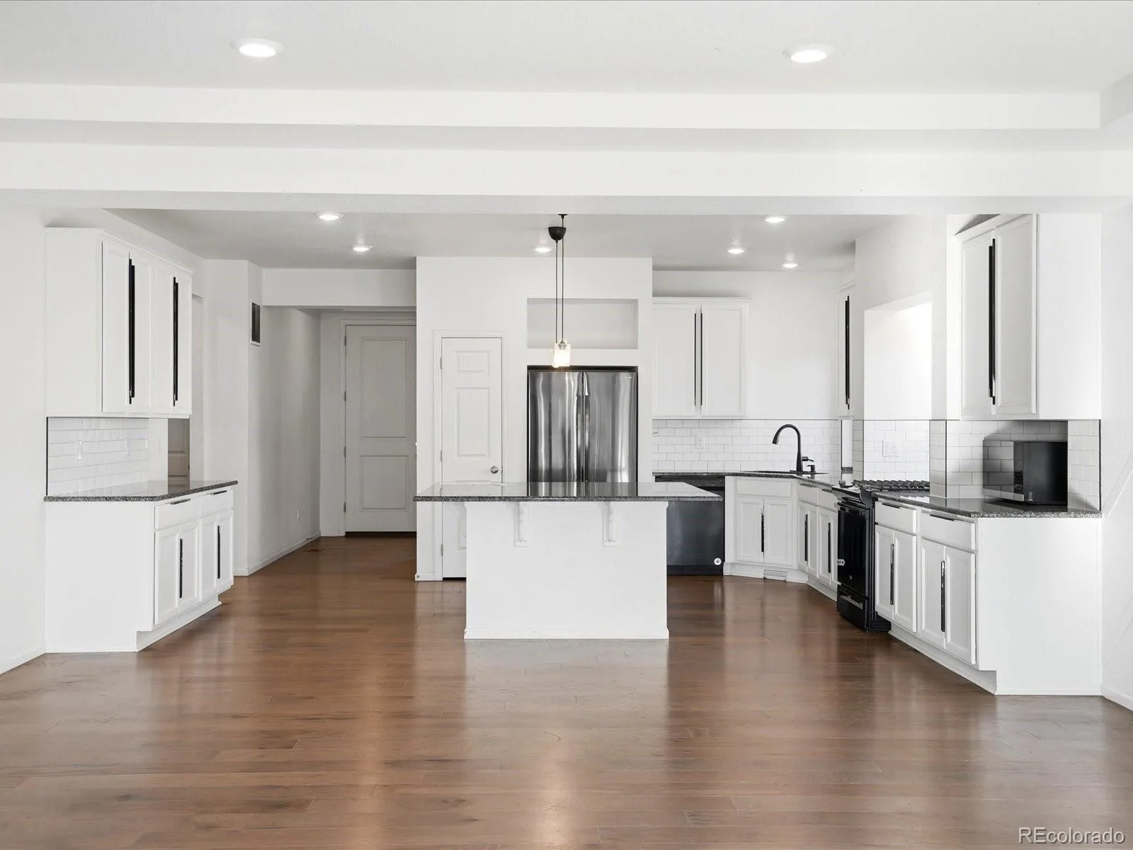 10207 Walden Court Commerce City CO 80022 | MLS #REC7559411 07152026082851 1600 3