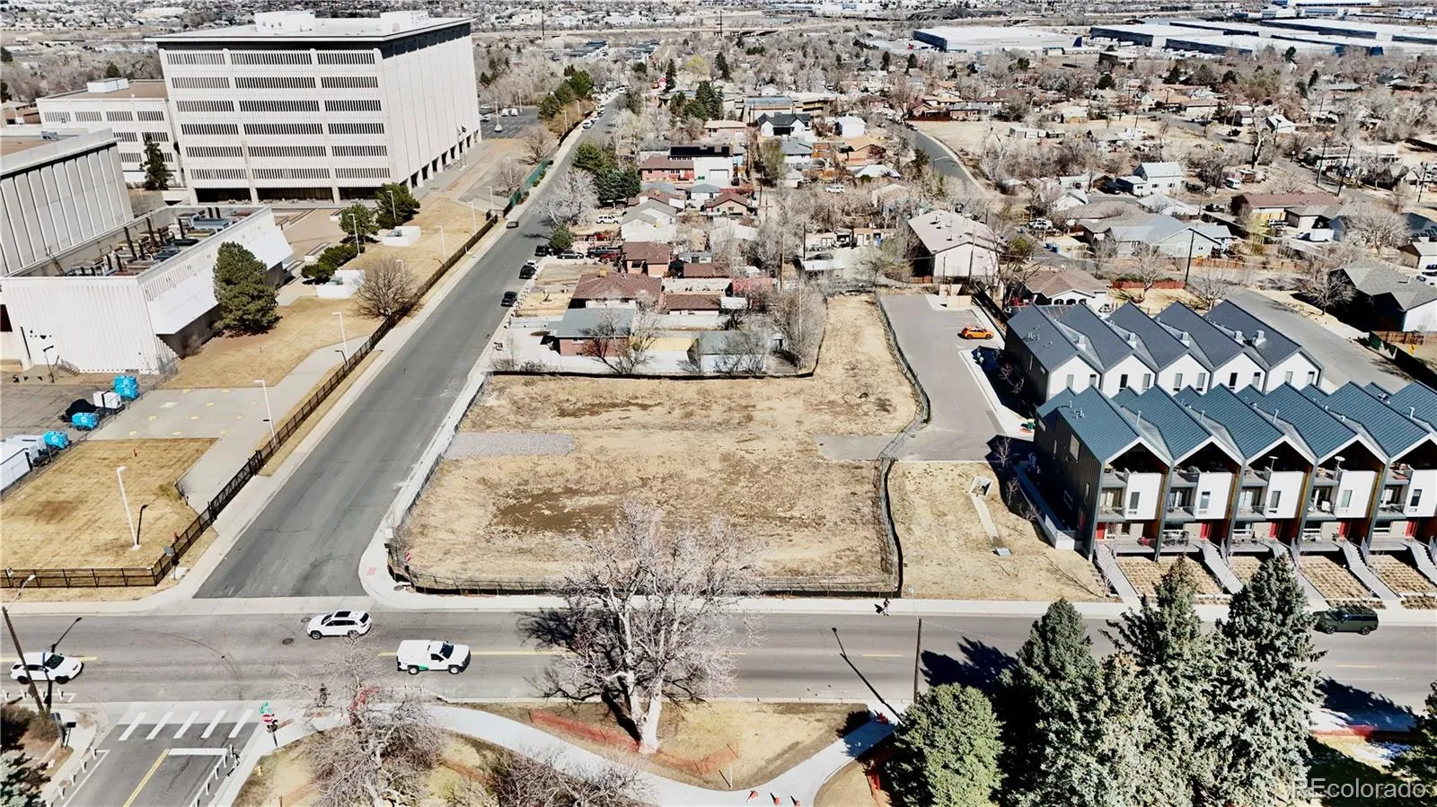 5220 N Zuni Street Denver CO 80221 MLS #REC7565829 04212026223411 1600 3