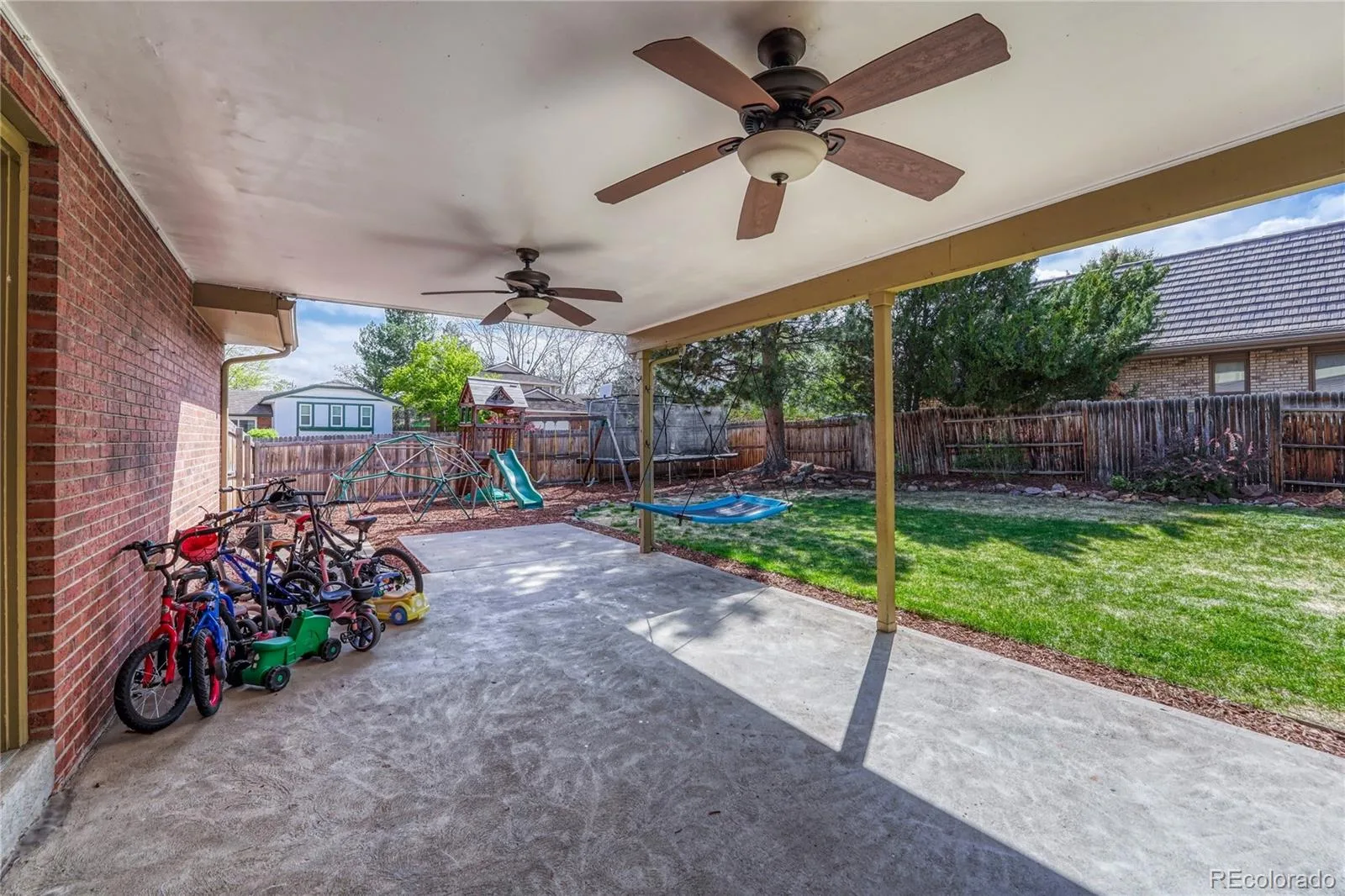 7325 W Clifton Avenue Littleton CO 80128 | MLS #REC7566294 07152026082855 1600 10