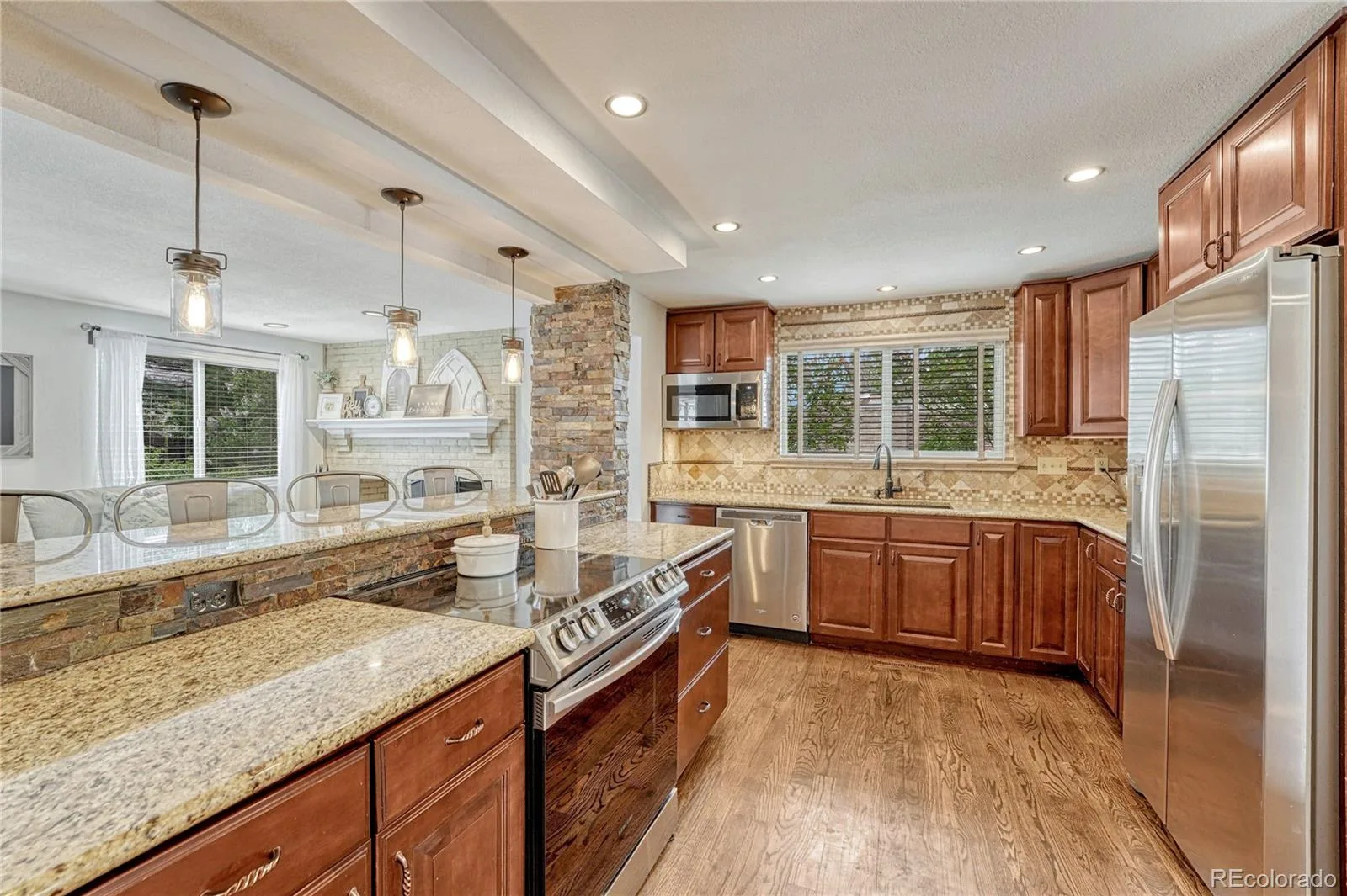 7325 W Clifton Avenue Littleton CO 80128 | MLS #REC7566294 07152026082855 1600 16