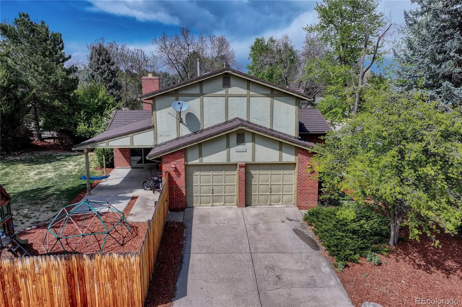 7325 W Clifton Avenue Littleton CO 80128 | MLS #REC7566294 07152026082855 1600 37