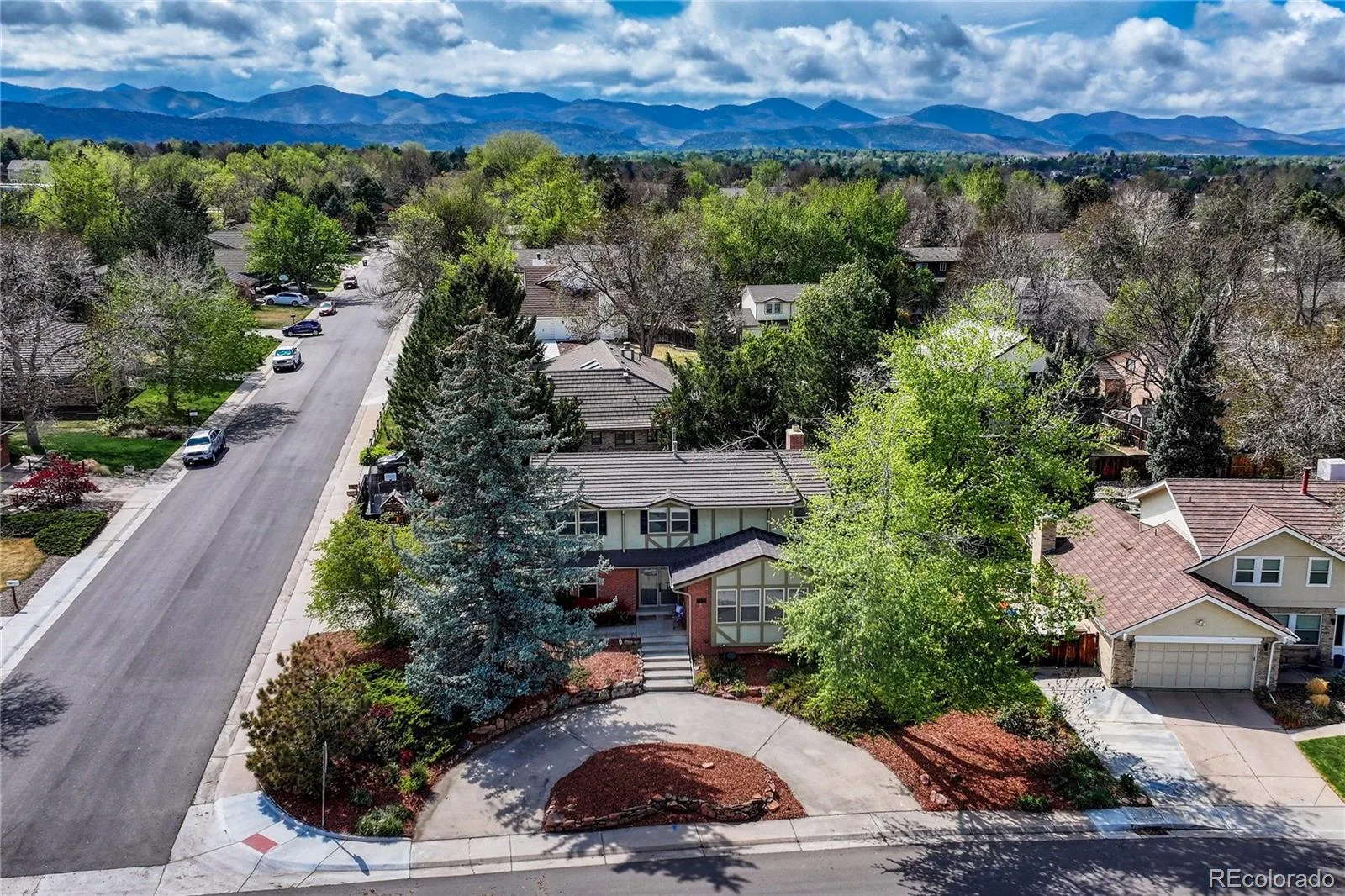 7325 W Clifton Avenue Littleton CO 80128 | MLS #REC7566294 07152026082855 1600 39