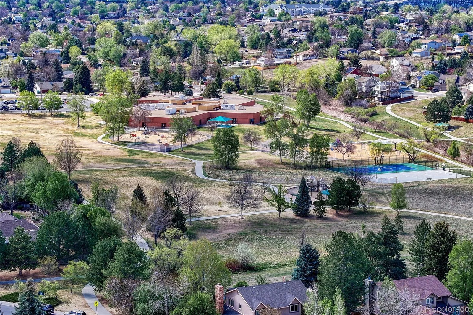 7325 W Clifton Avenue Littleton CO 80128 | MLS #REC7566294 07152026082855 1600 46