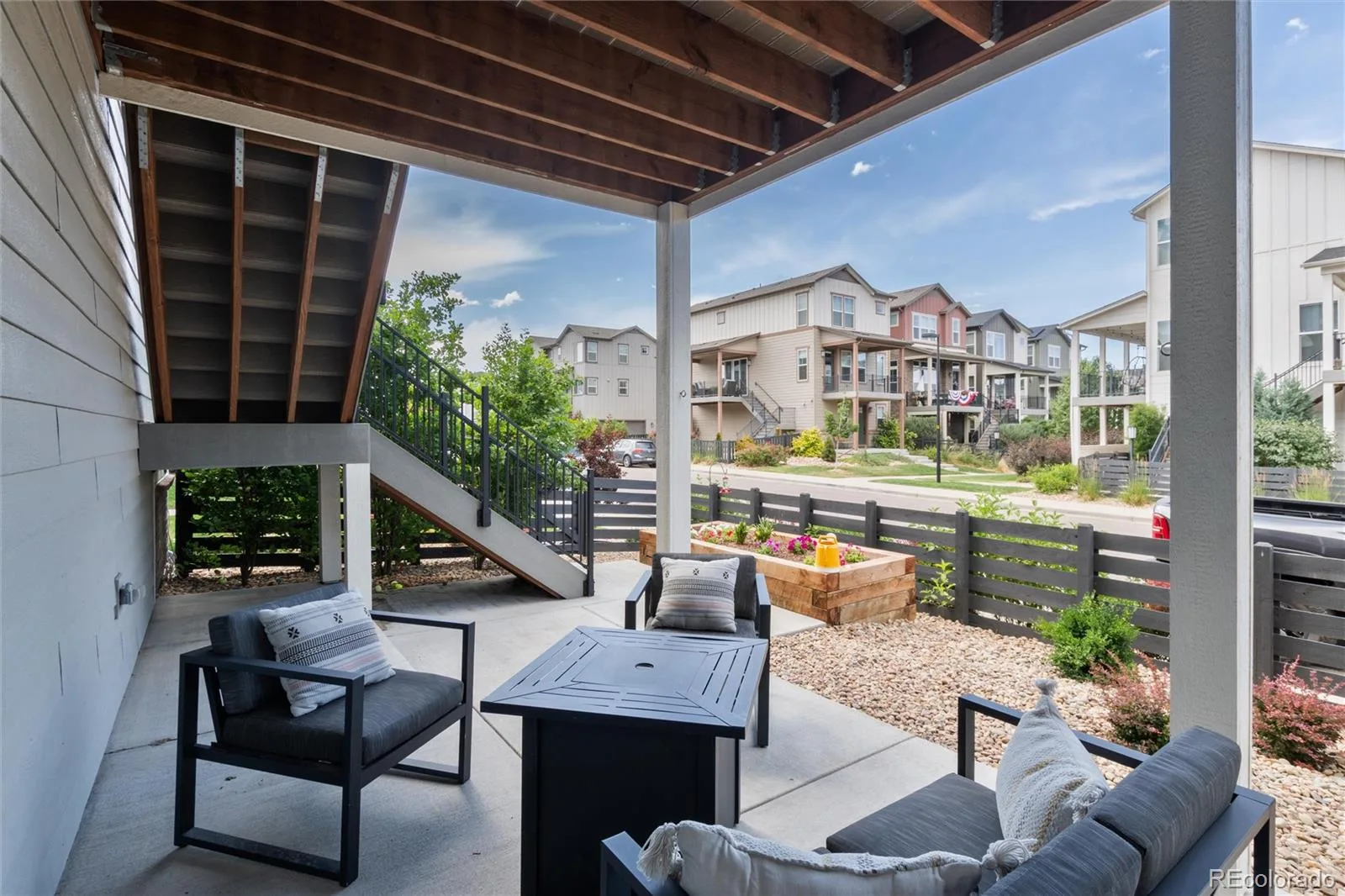 8945 Ramblestone Street Highlands Ranch CO 80129 MLS #REC7569249 06202026223915 1600 39