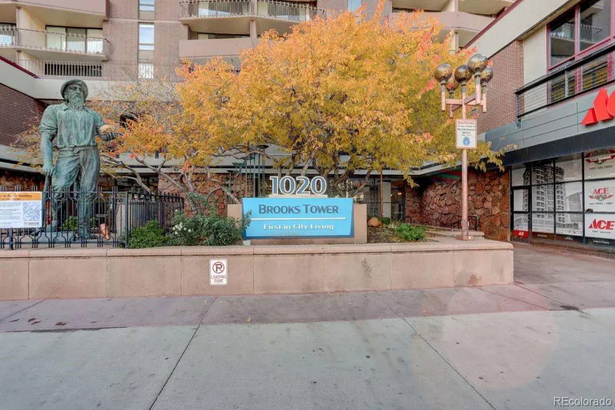 1020 15th Street #23L Denver CO 80202 MLS #REC7570107 02252026210643 1200 32