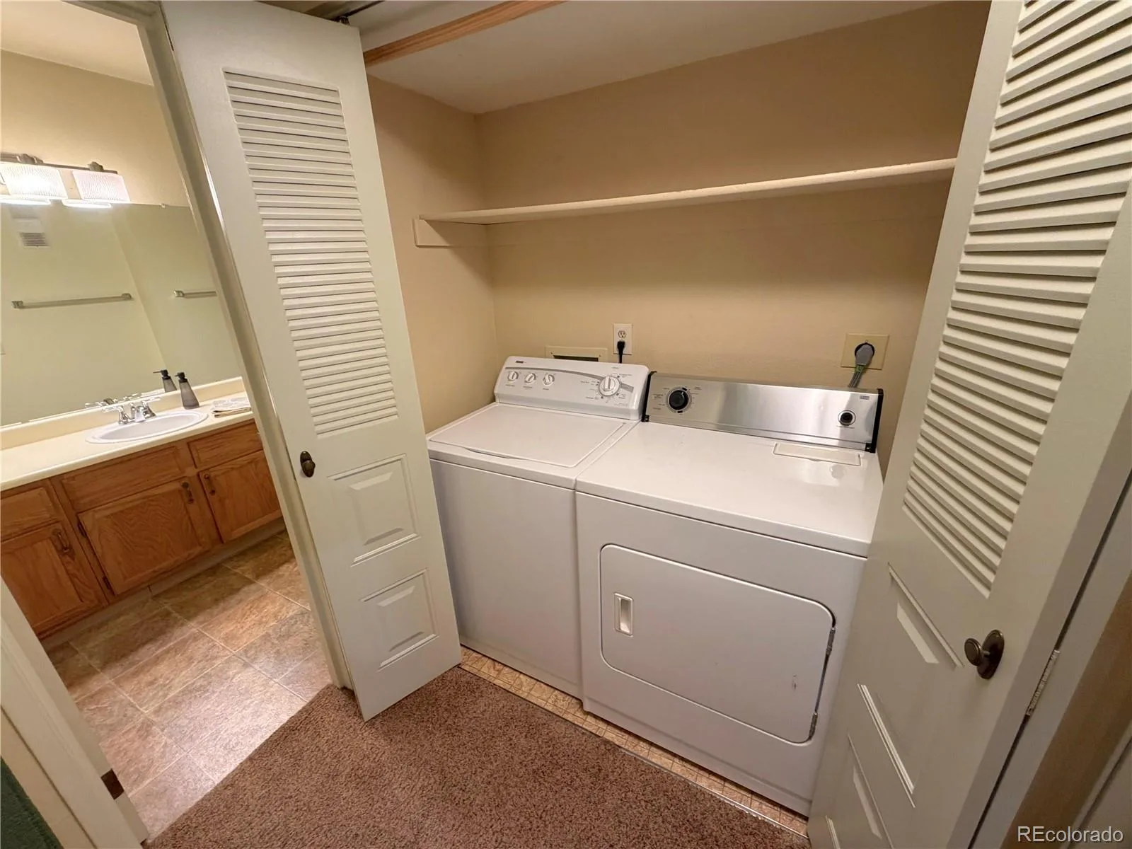 3336 S Ammons Street #12-106 Lakewood CO 80227 | MLS #REC7570874 08132026171922 1600 10
