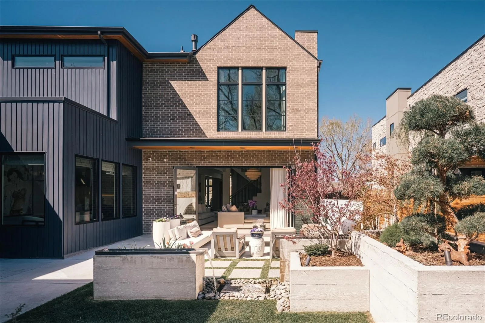 1130 S Cook Street Denver CO 80210 MLS #REC7571464 05222026000322 1600 1