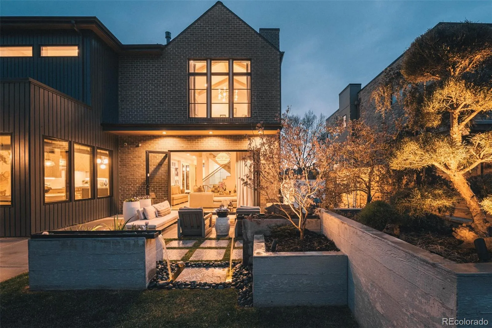 1130 S Cook Street Denver CO 80210 MLS #REC7571464 05222026000322 1600 39