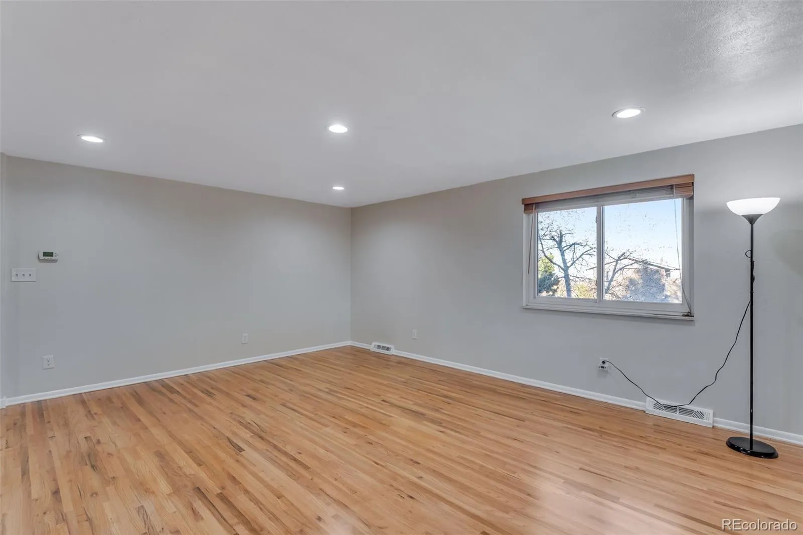 04042026182523 1600 22