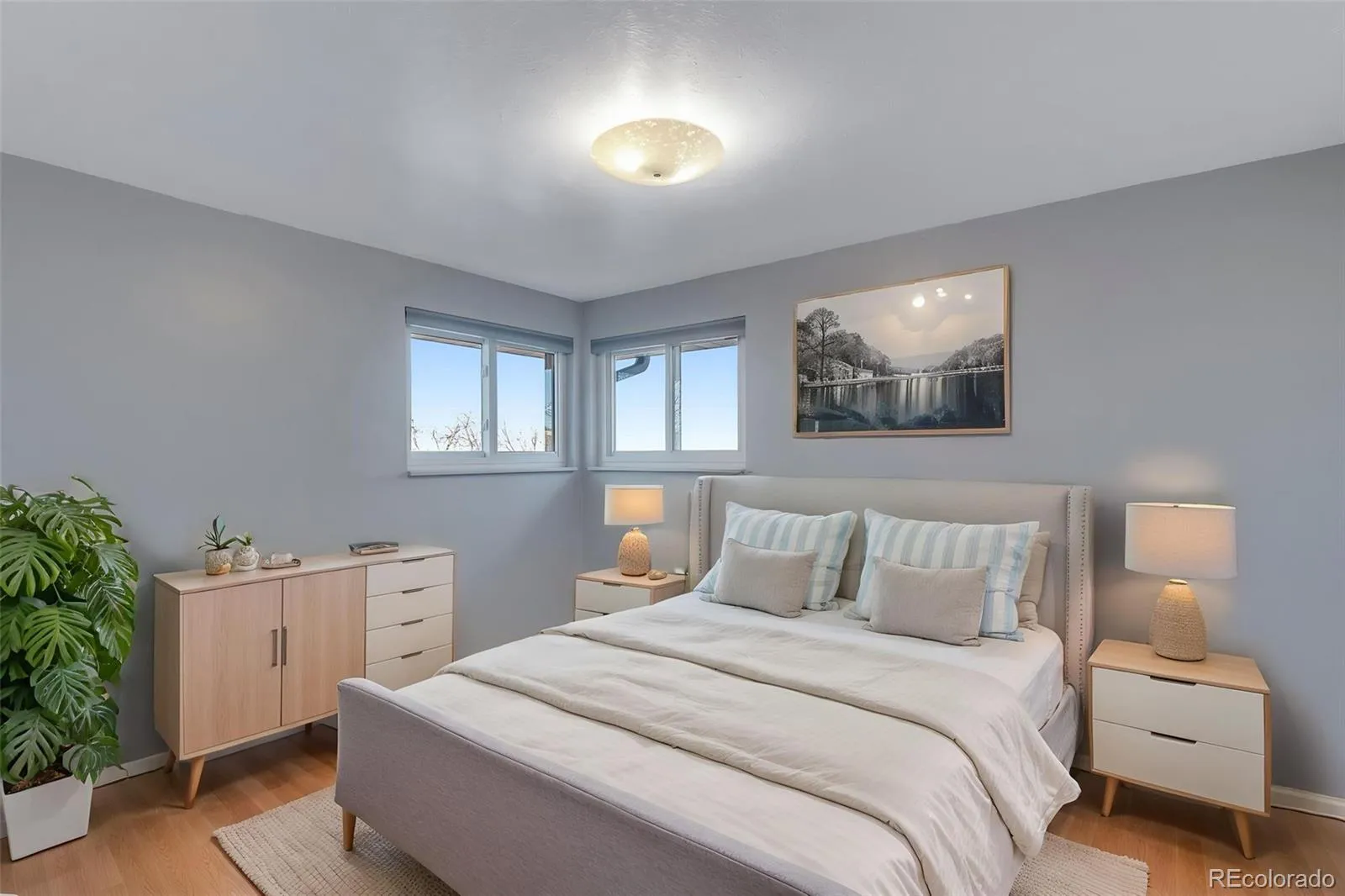 04042026182523 1600 24