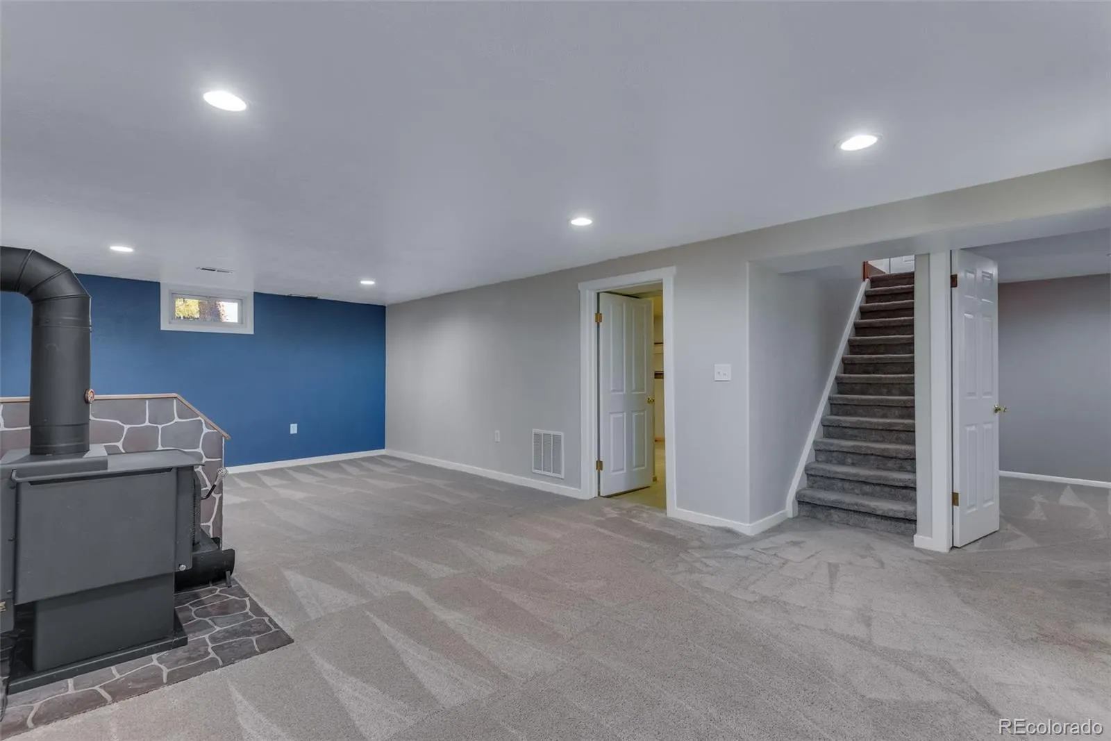 04042026182523 1600 31