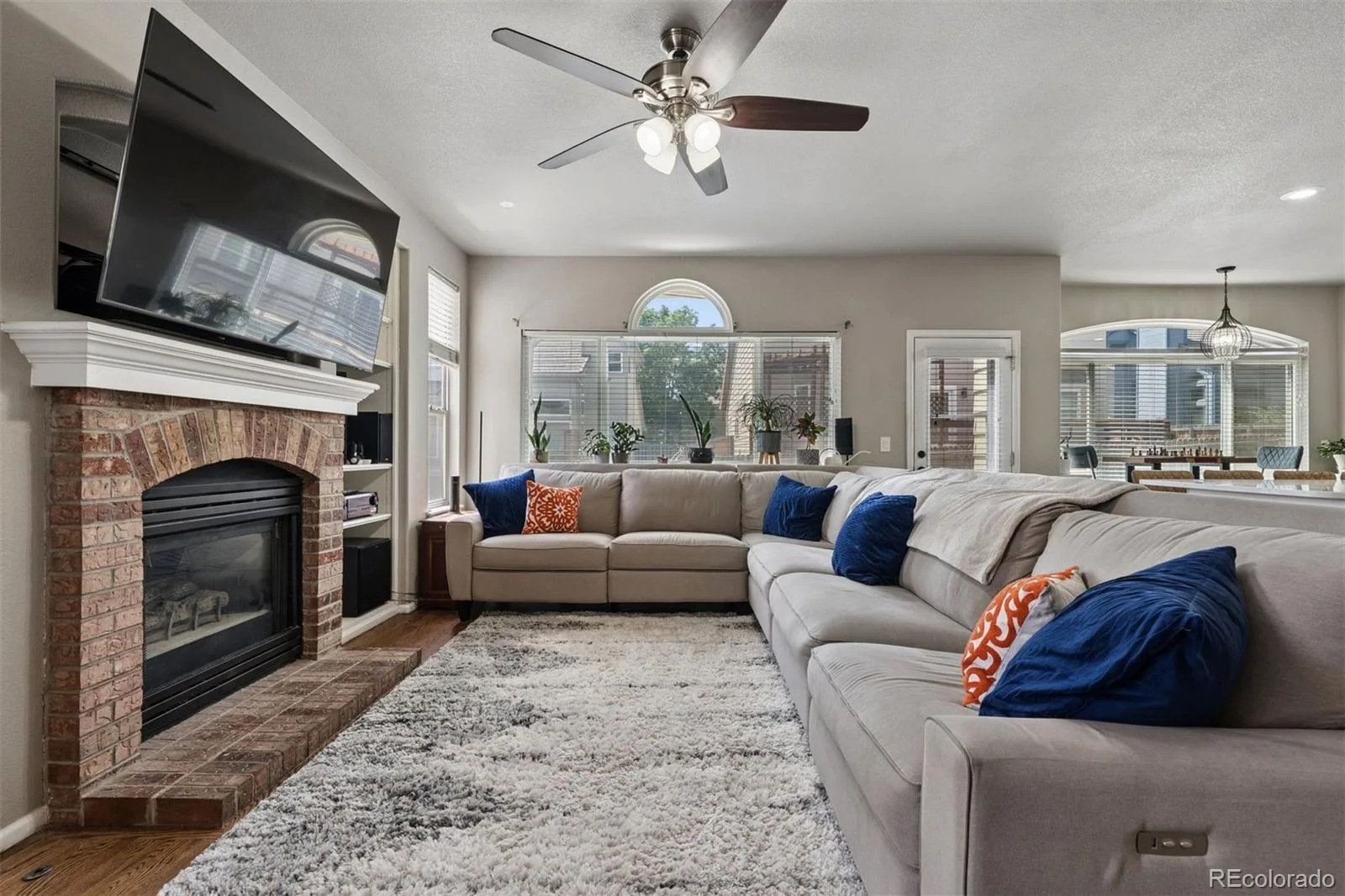 7090 W Phillips Avenue Littleton CO 80128 | MLS #REC7573741 06252026213213 1600 17