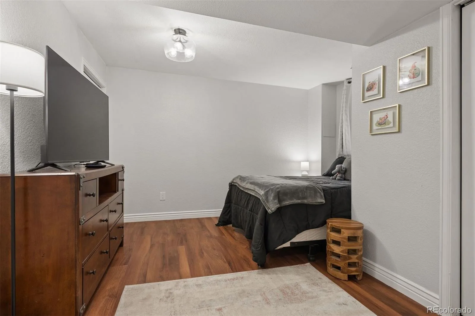 7090 W Phillips Avenue Littleton CO 80128 | MLS #REC7573741 06252026213213 1600 34