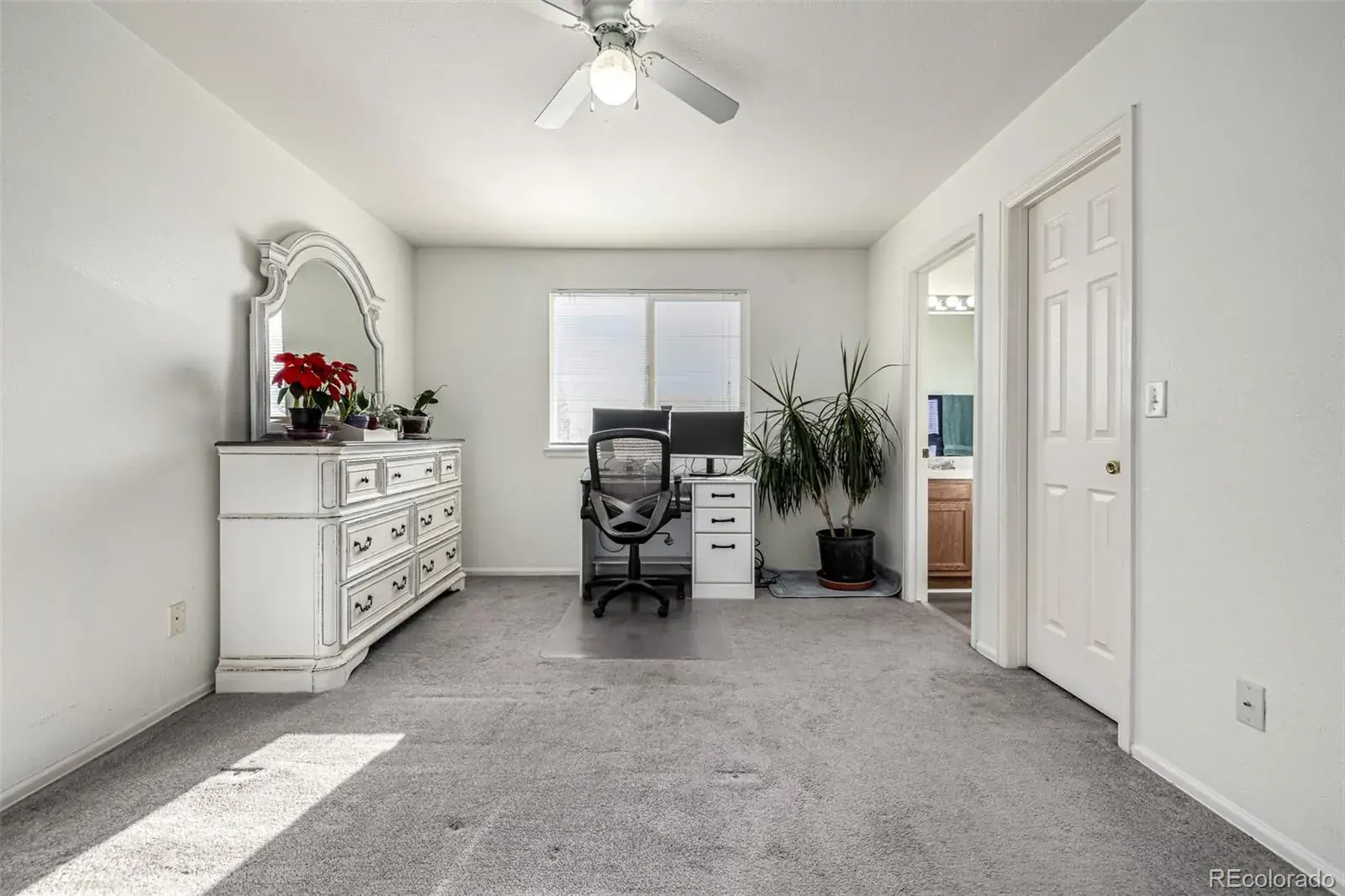 9162 Gale Boulevard #1 Thornton CO 80260 MLS #REC7574508 02182026154938 1600 28