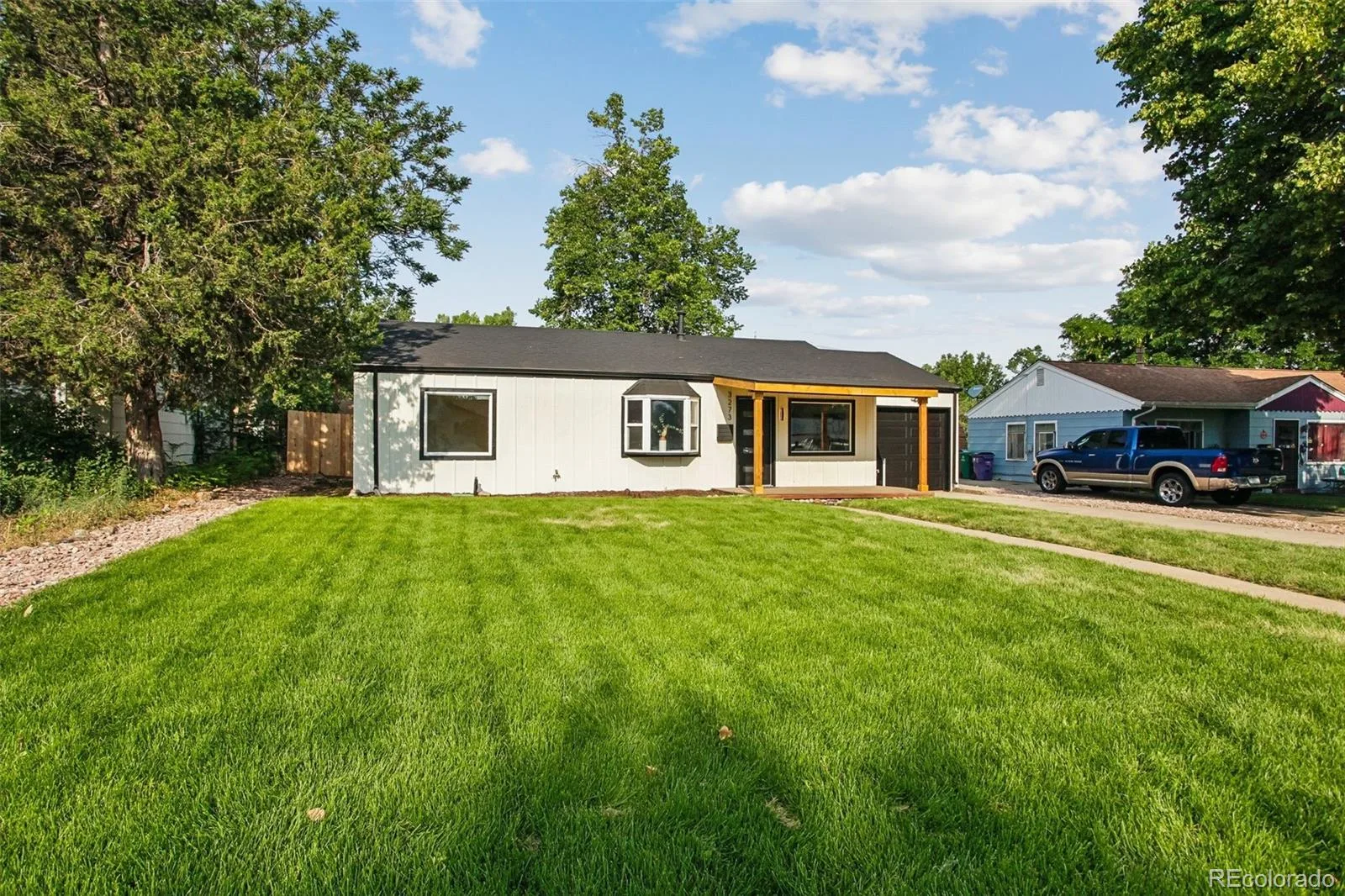 3273 S Elm Street Denver CO 80222 | MLS #REC7578138 08122026025051 1600 21