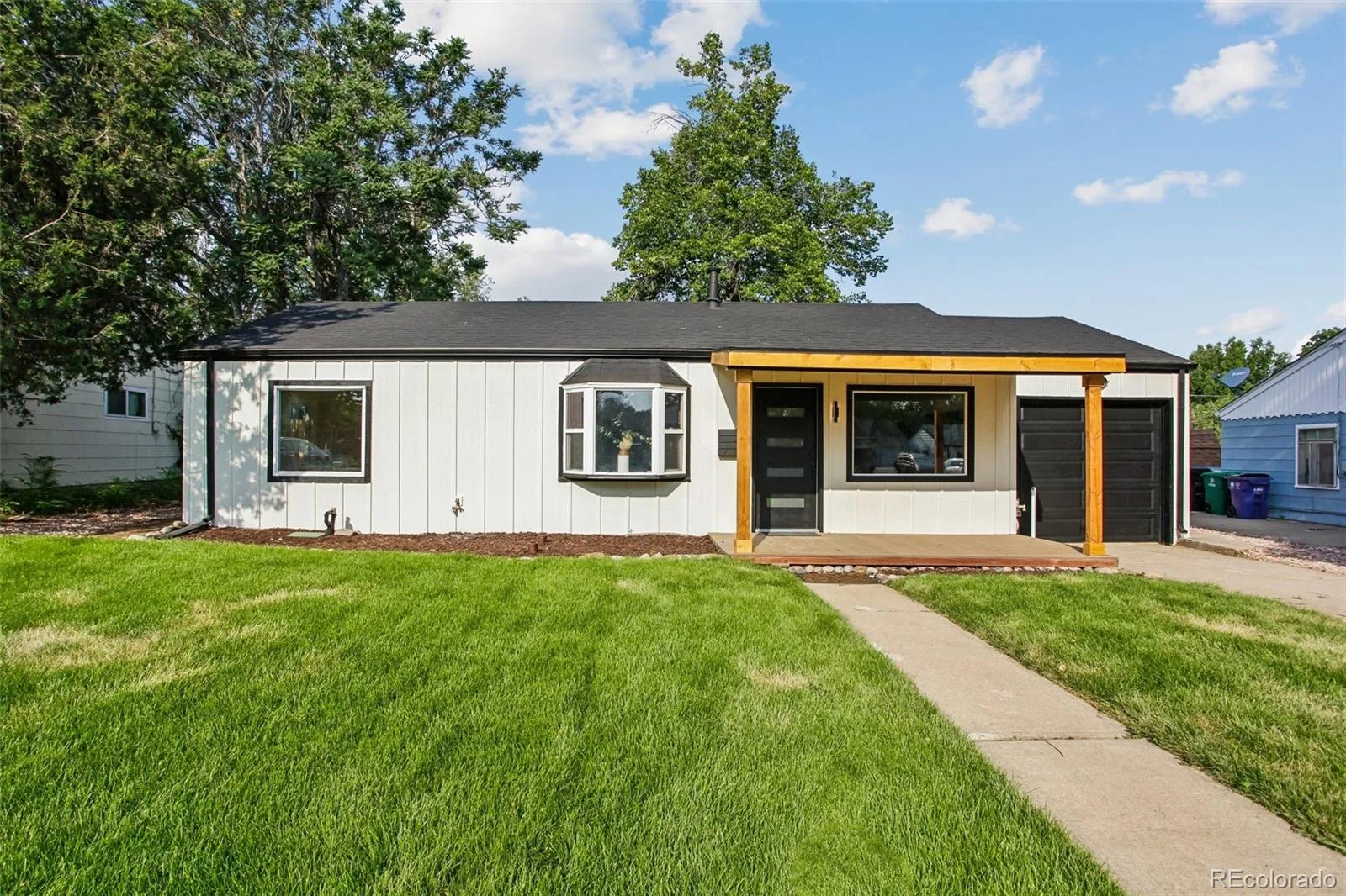 3273 S Elm Street Denver CO 80222 | MLS #REC7578138 08122026025051 1600 23
