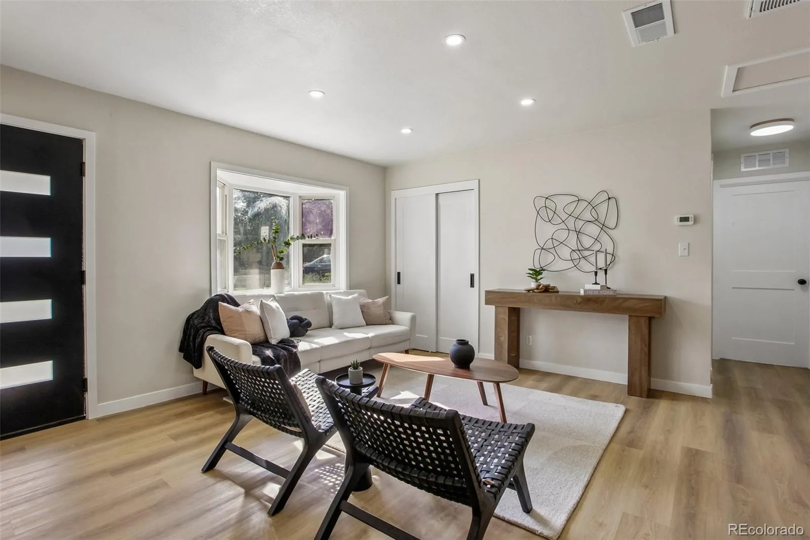 3273 S Elm Street Denver CO 80222 | MLS #REC7578138 08122026025051 1600 5
