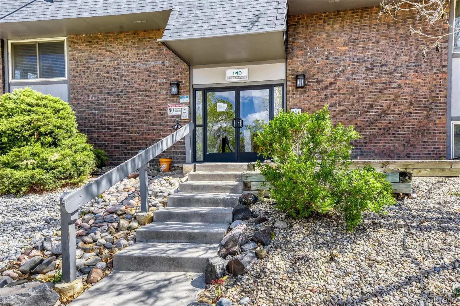 140 E Highline Circle #101 Centennial CO 80122 MLS #REC7581954 05022026053626 1600 0
