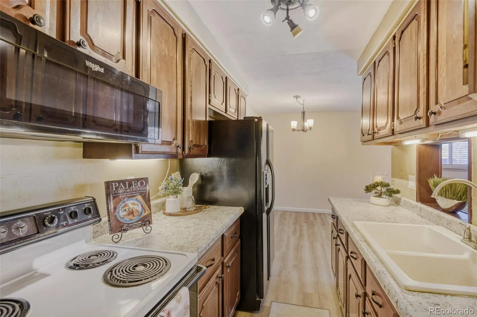 140 E Highline Circle #101 Centennial CO 80122 MLS #REC7581954 05022026053626 1600 2