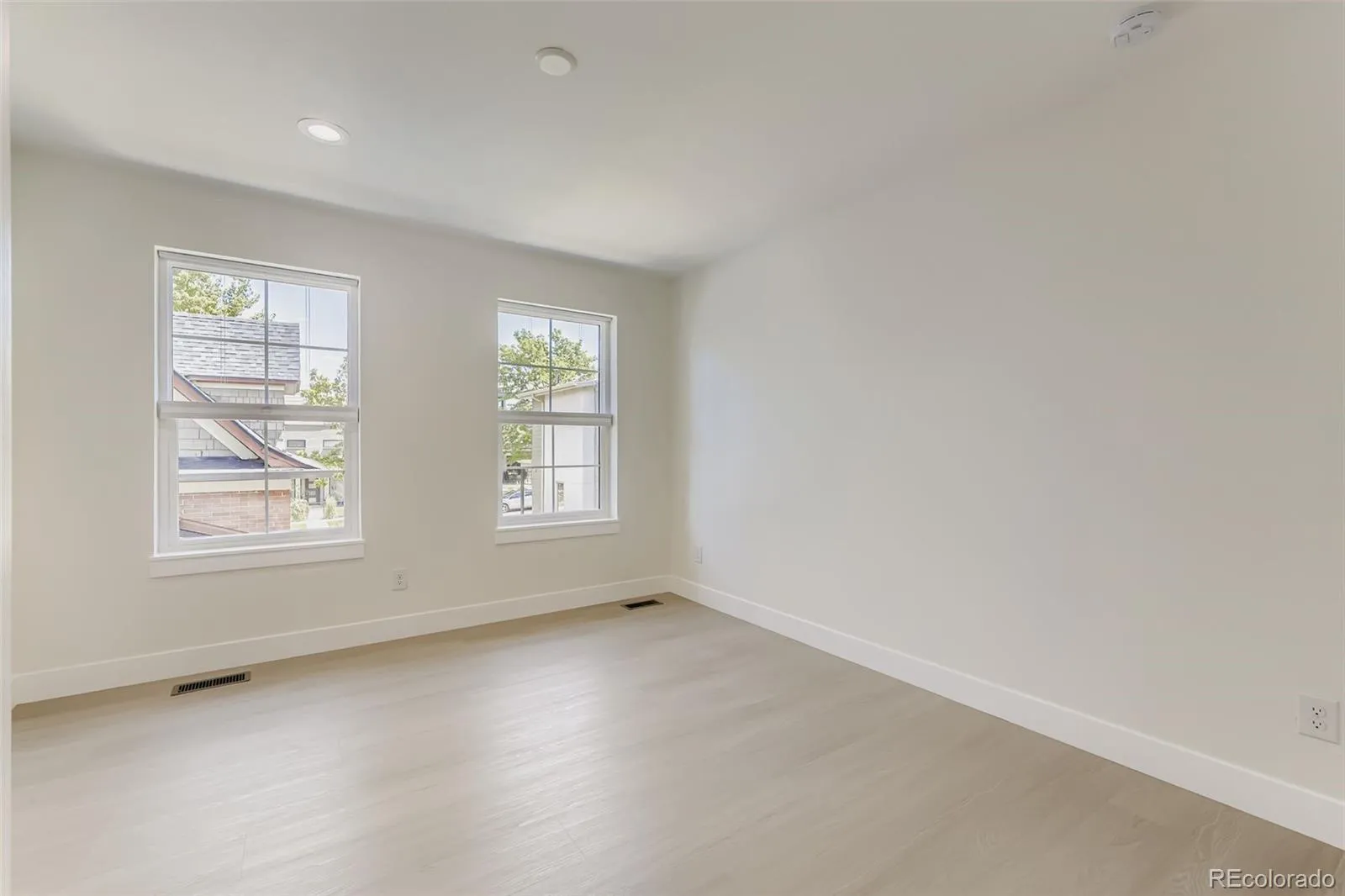 04162026143819 1600 20