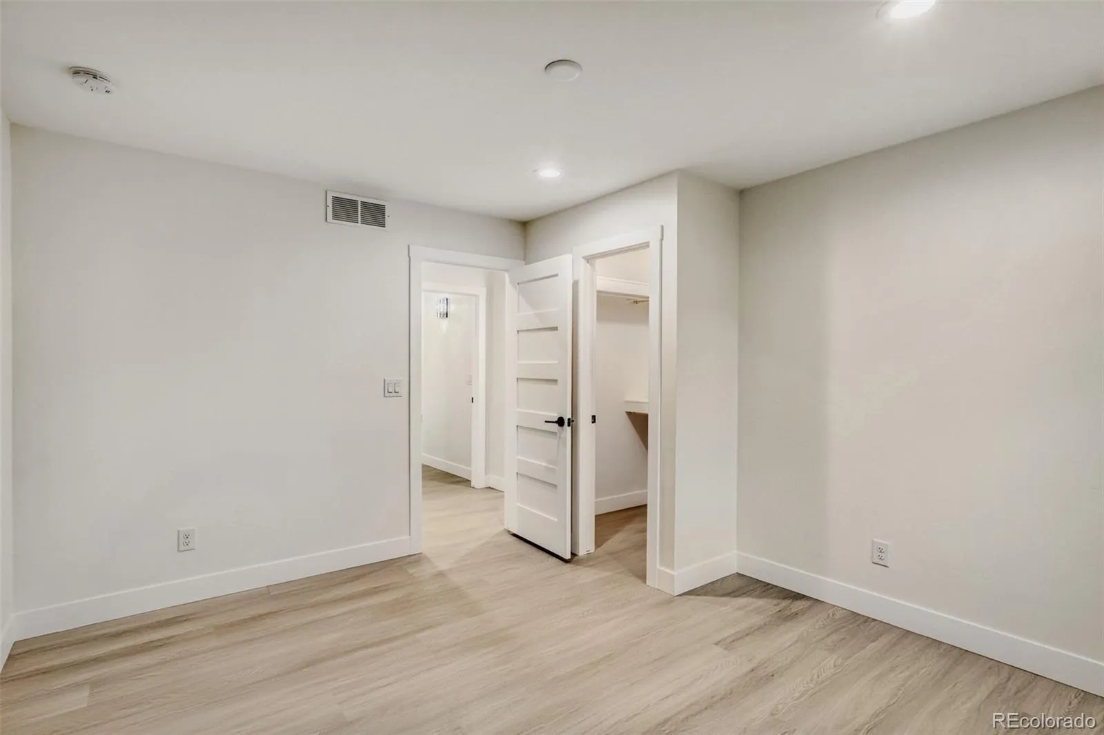 04162026143819 1600 29