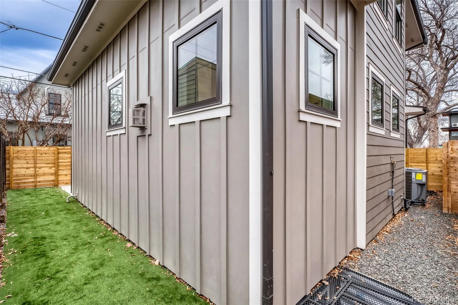 04162026143819 1600 36