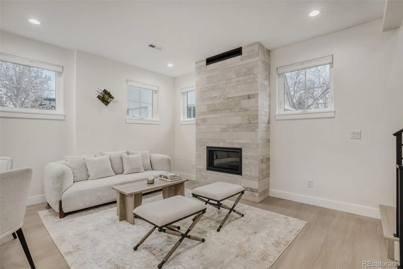 04162026143819 1600 4