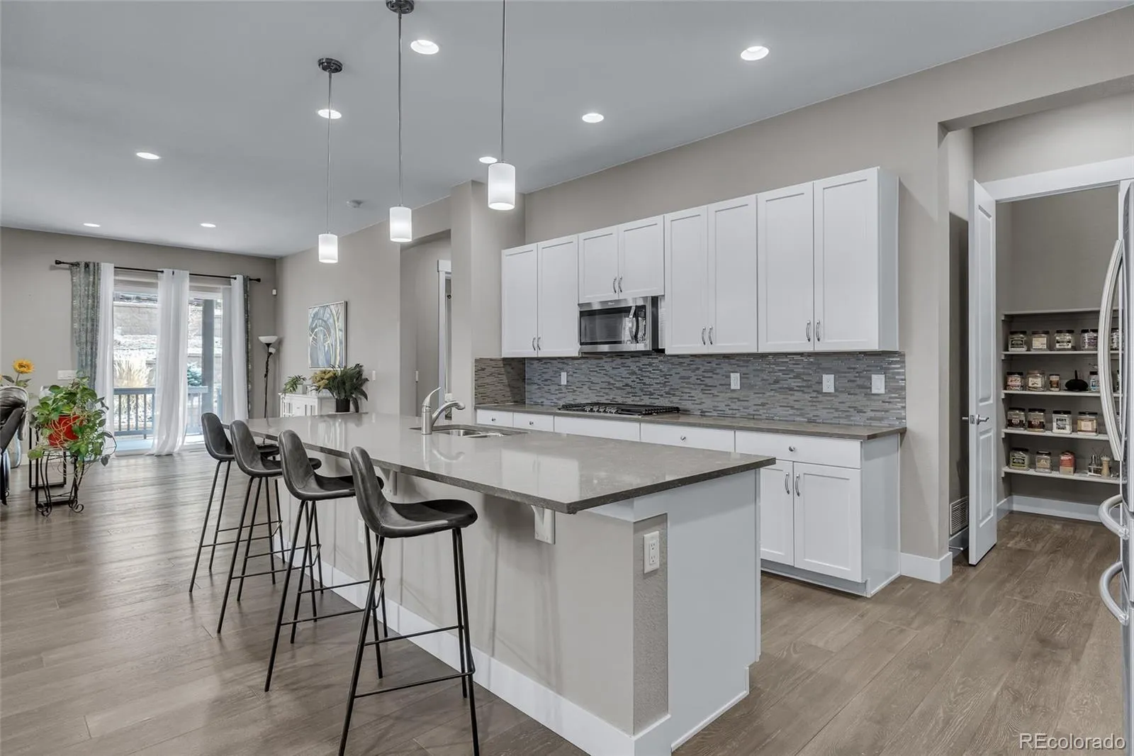 7930 S Flat Rock Way Aurora CO 80016 MLS #REC7593344 05012026010700 1600 2