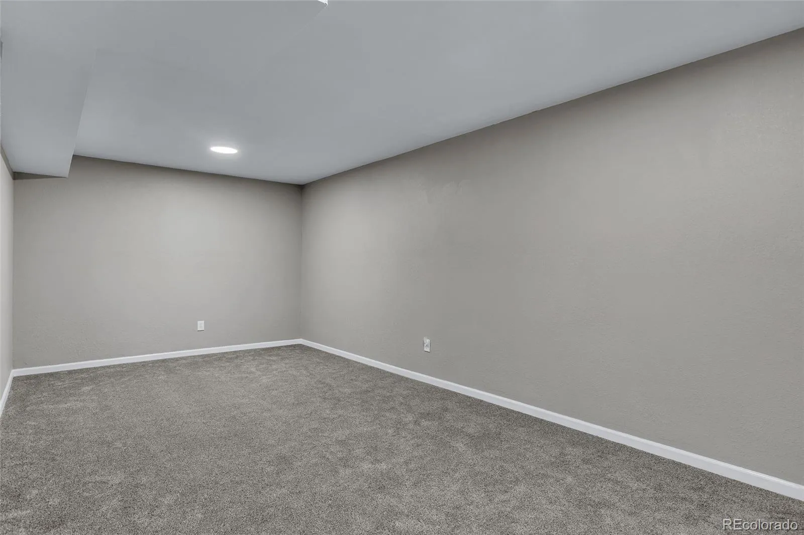 7930 S Flat Rock Way Aurora CO 80016 MLS #REC7593344 05012026010700 1600 30