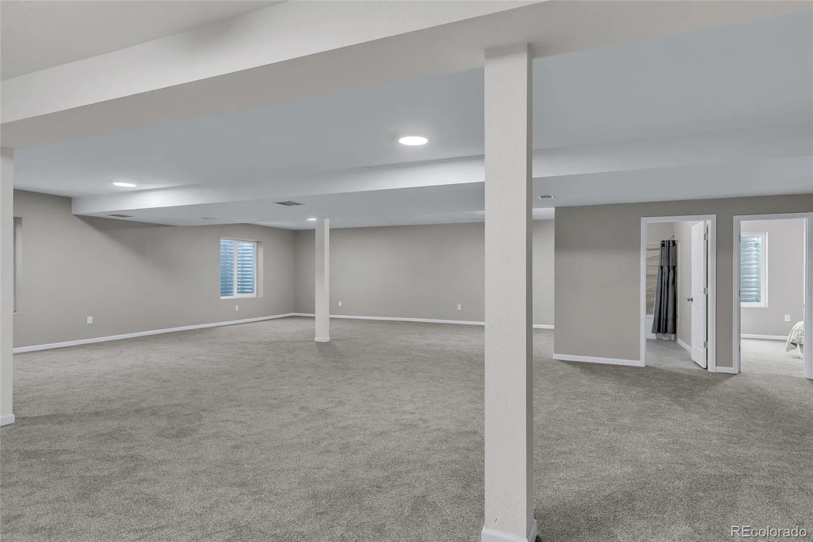 7930 S Flat Rock Way Aurora CO 80016 MLS #REC7593344 05012026010700 1600 32