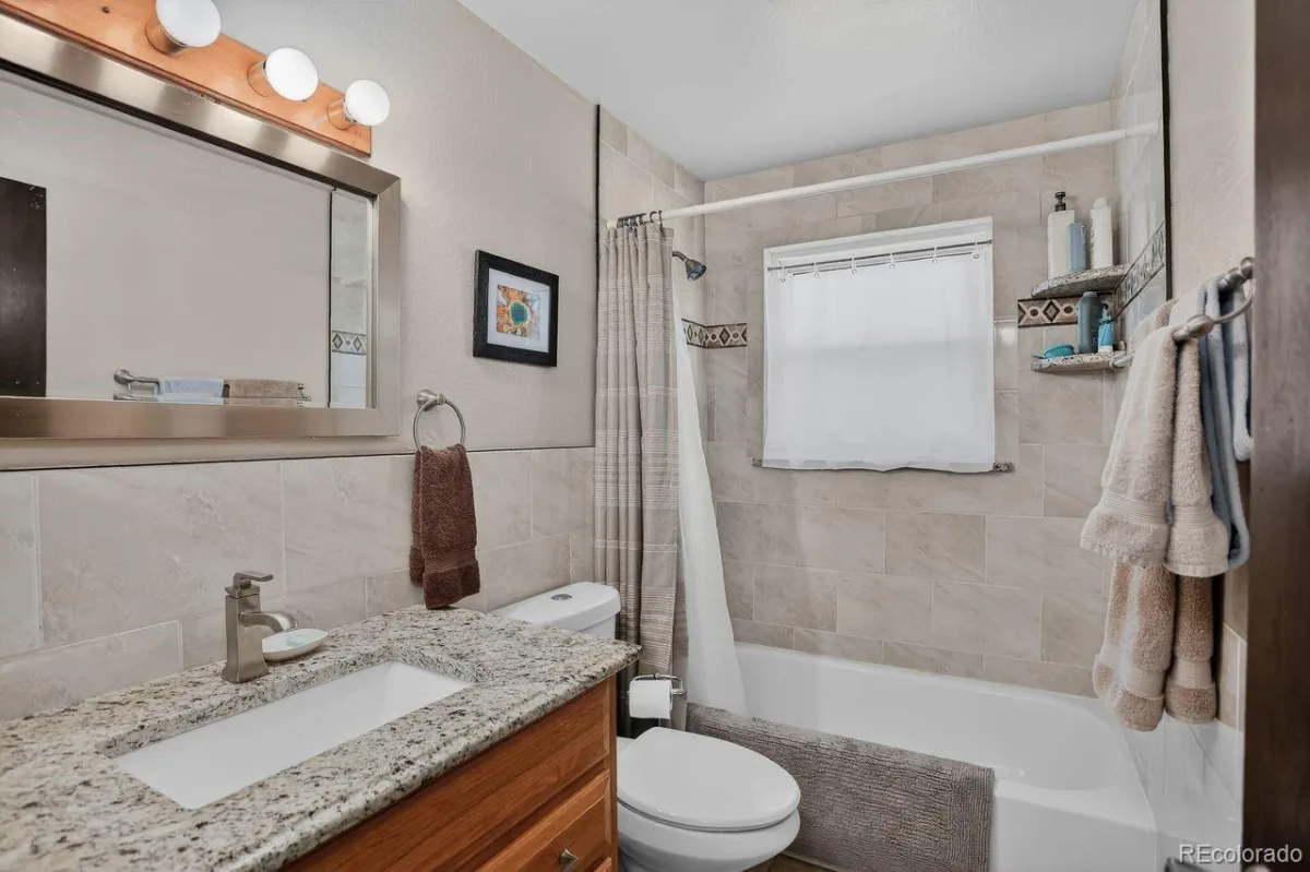 6000 W Canyon Drive Littleton CO 80128 | MLS #REC7597038 06222026185855 1200 33