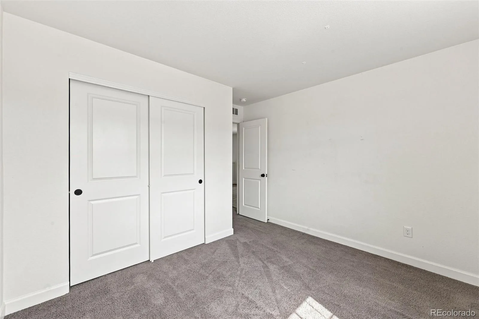 2979 Low Meadow Boulevard Castle Rock CO 80109 | MLS #REC7599300 08122026170834 1600 17