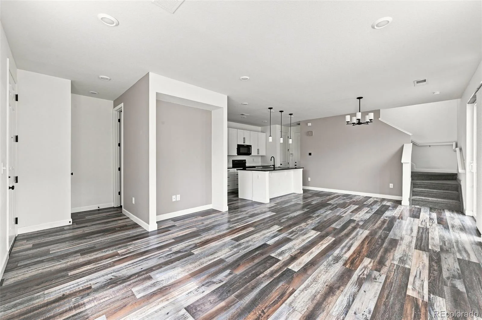 2979 Low Meadow Boulevard Castle Rock CO 80109 | MLS #REC7599300 08122026170834 1600 6