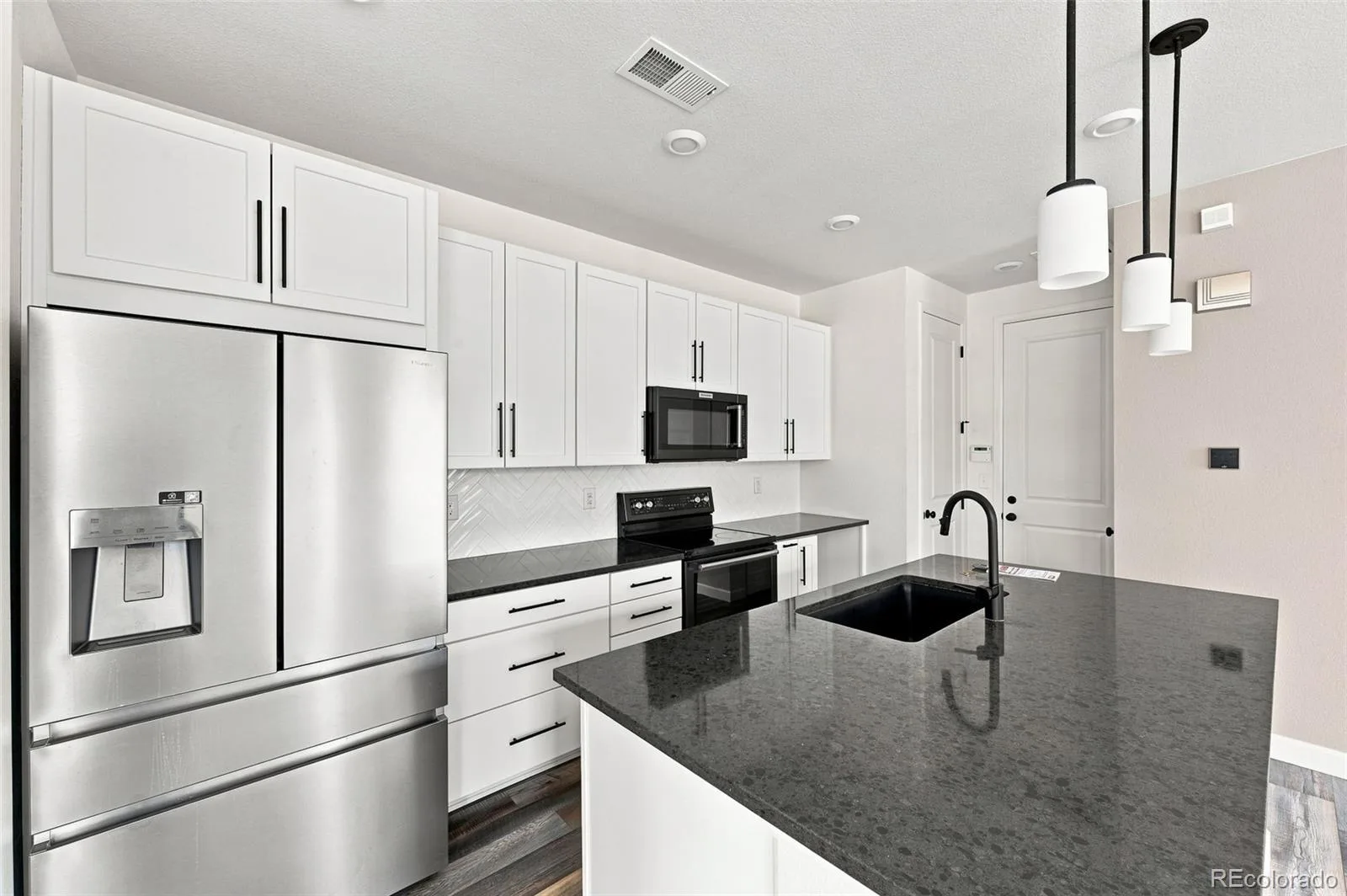 2979 Low Meadow Boulevard Castle Rock CO 80109 | MLS #REC7599300 08122026170834 1600 9