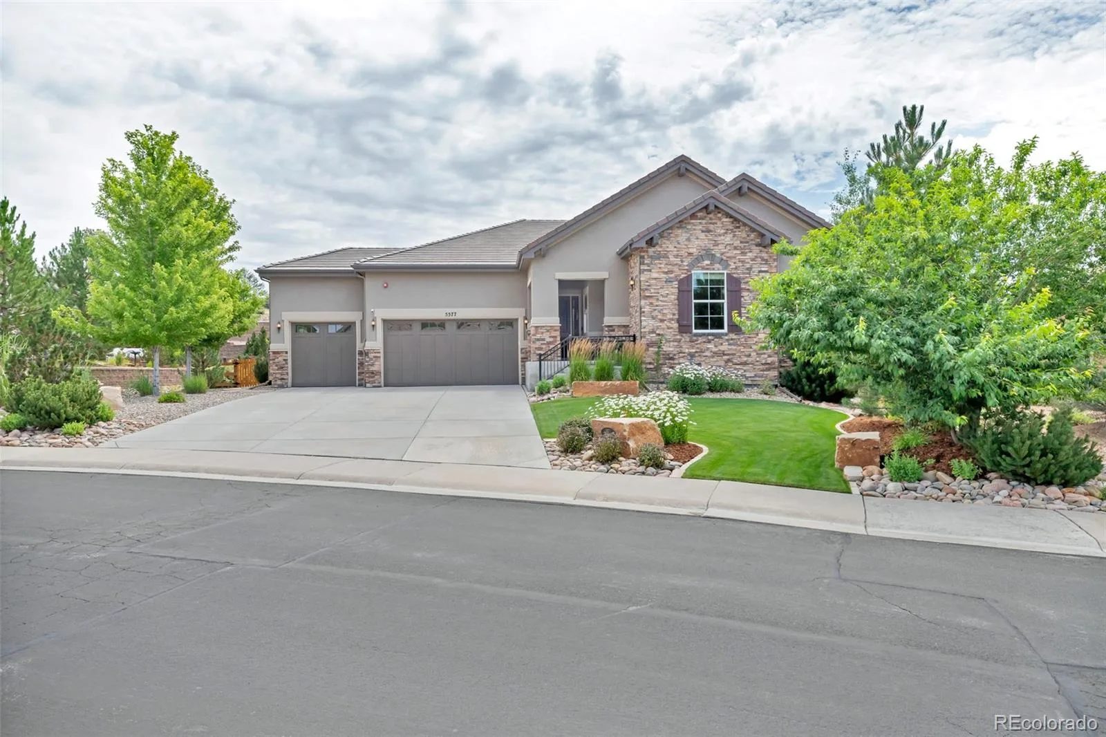 5577 Water Oak Circle Castle Rock CO 80108 MLS #REC7600977 07302026204236 1600 4