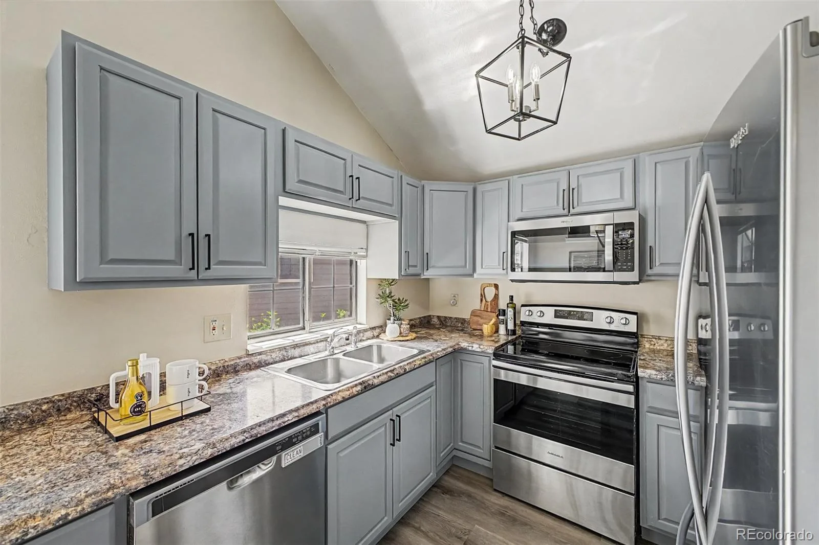 2975 S Revere Street Aurora CO 80014 | MLS #REC7601568 06082026204113 1600 10
