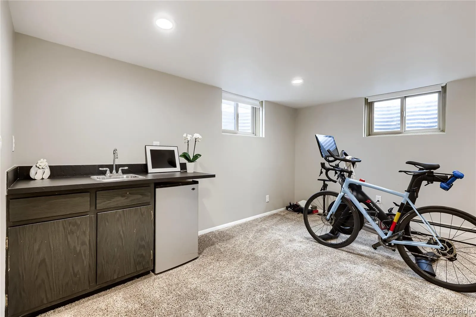411 Leyden Street Denver CO 80220 MLS #REC7602321 04282026185140 1600 26