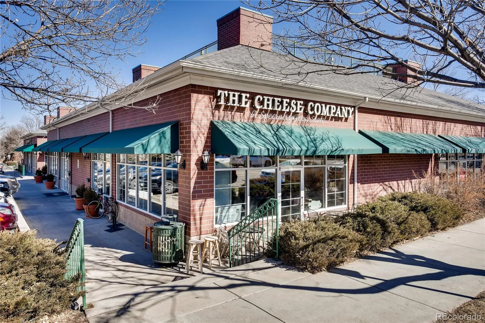 411 Leyden Street Denver CO 80220 MLS #REC7602321 04282026185140 1600 39