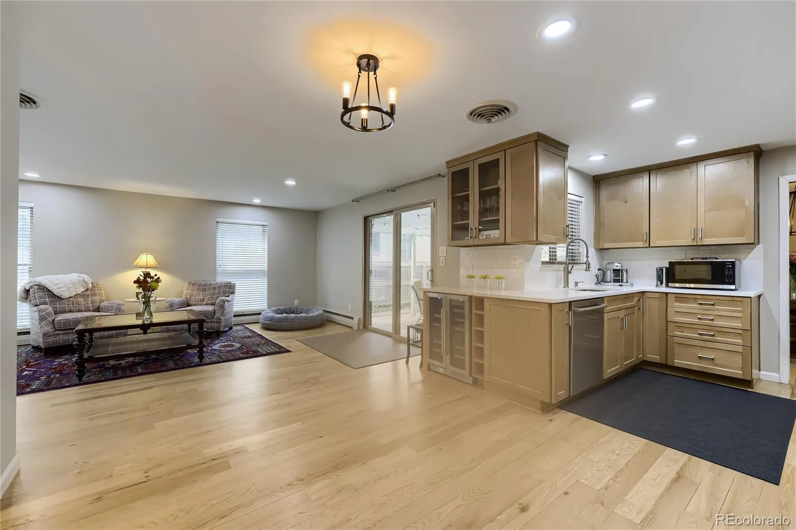 411 Leyden Street Denver CO 80220 MLS #REC7602321 04282026185140 1600 8