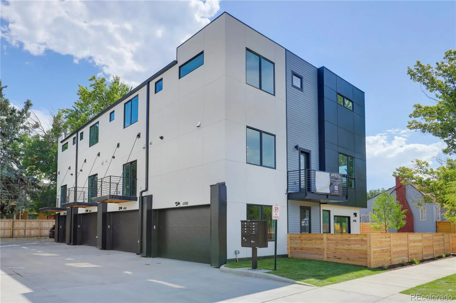 6982 W 13TH Avenue Lakewood CO 80214 | MLS #REC7604795 10072026213839 1600 27
