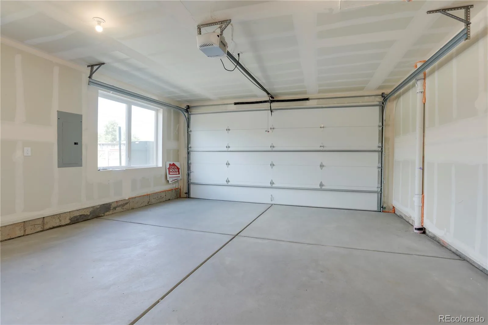 6982 W 13TH Avenue Lakewood CO 80214 | MLS #REC7604795 10072026213839 1600 29