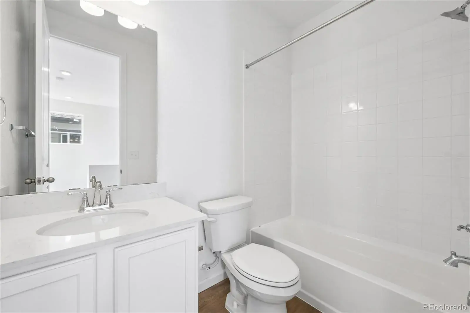 24175 E 30th Place Aurora CO 80019 MLS #REC7606386 02202026192149 1600 15