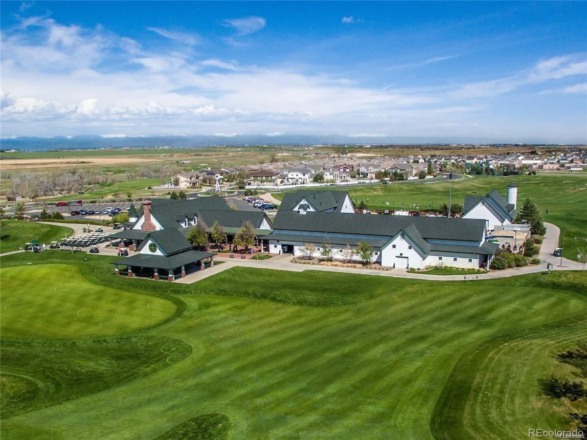 1201 S Fultondale Court Aurora CO 80018 | MLS #REC7606630 06242026041934 1200 32