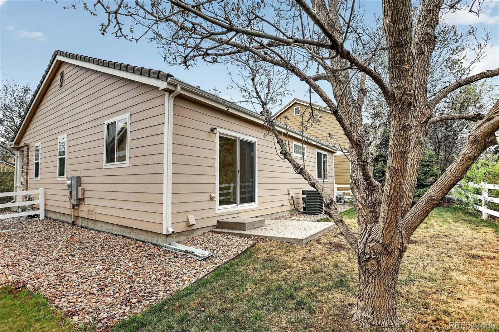 1201 S Fultondale Court Aurora CO 80018 | MLS #REC7606630 06242026041934 1600 22