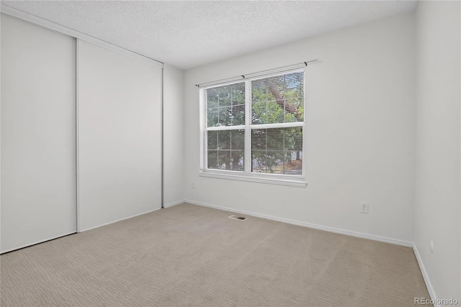 3209 S Estes Street Lakewood CO 80227 | MLS #REC7607158 08062026004120 1600 14