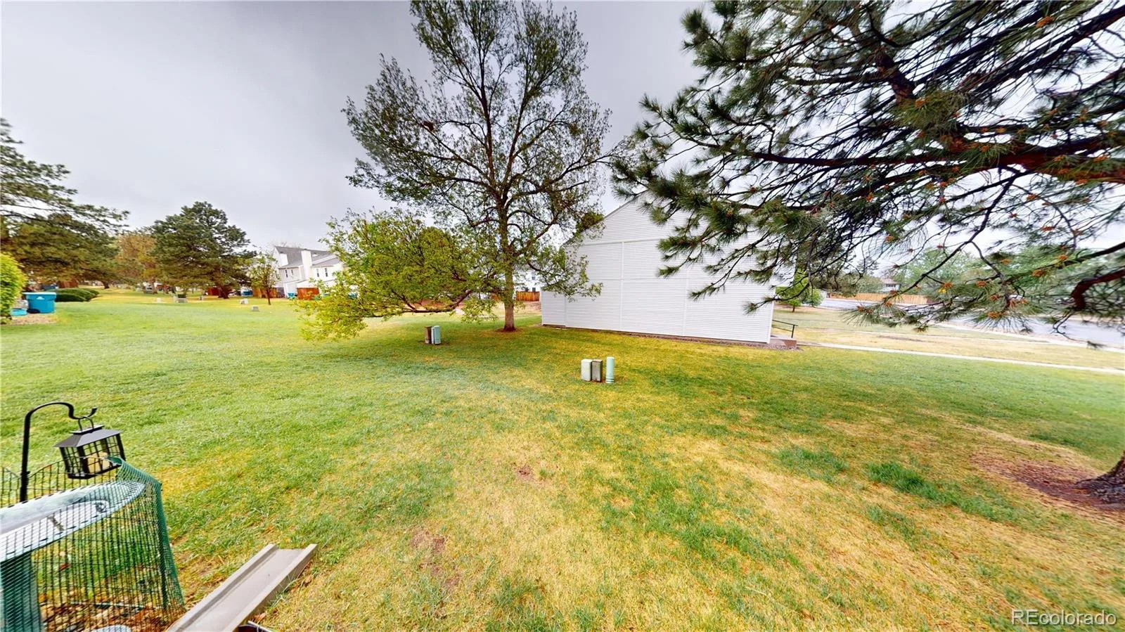 3209 S Estes Street Lakewood CO 80227 | MLS #REC7607158 08062026004120 1600 25