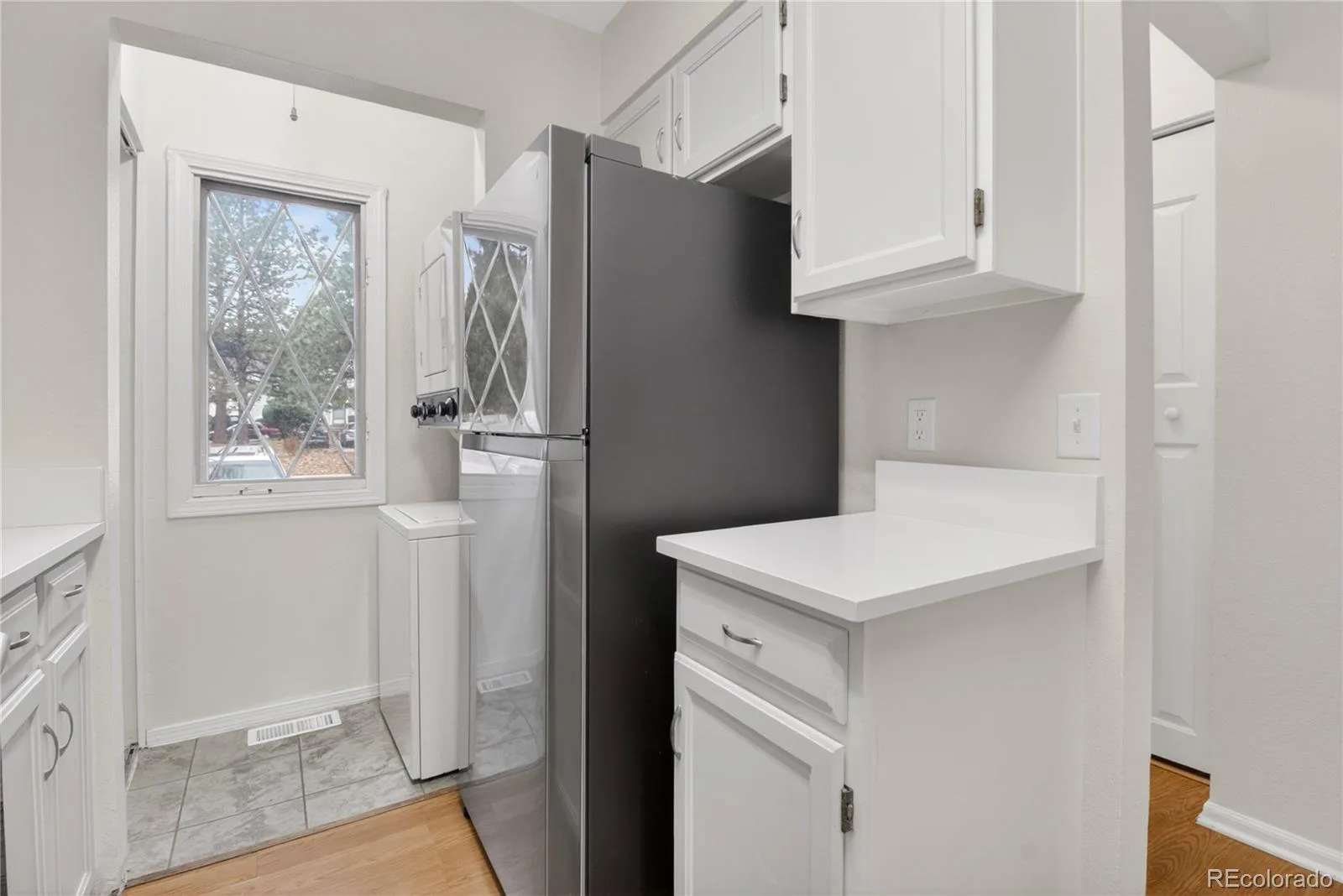 3209 S Estes Street Lakewood CO 80227 | MLS #REC7607158 08062026004120 1600 7