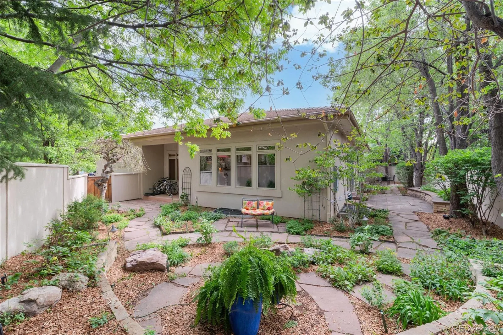6 Augusta Drive Littleton CO 80123 MLS #REC7611738 05232026095719 1600 47